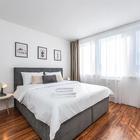 Appartement Invalidovna Metro 2br Family Prague