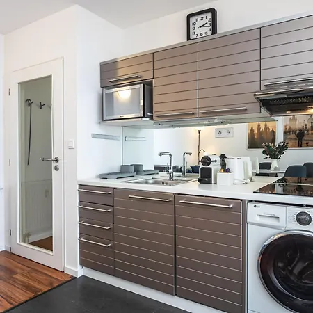 Appartement Invalidovna Metro 2br Family Prague